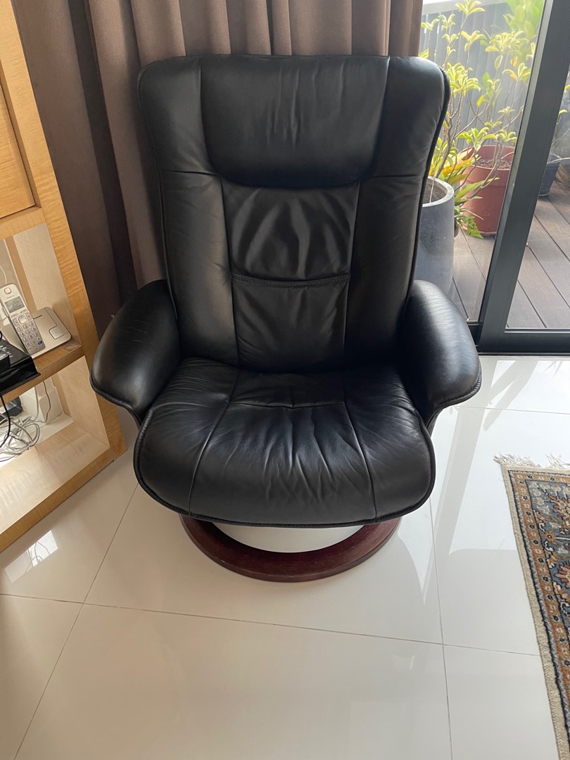 Used leather shop recliner chair