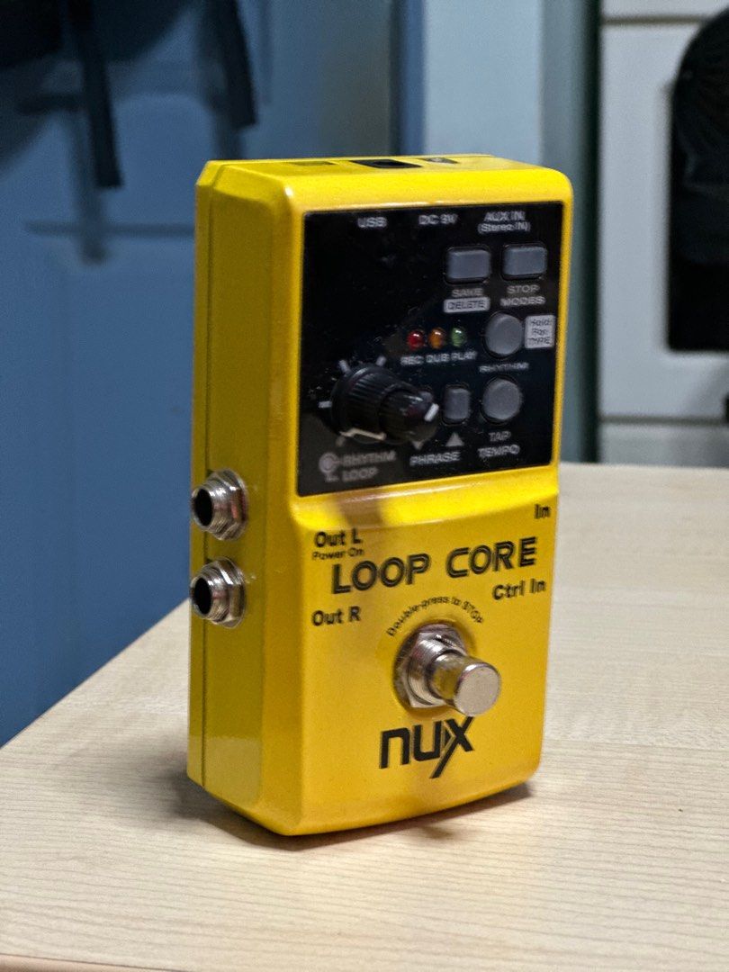 Loop Core (Category: Music Accessories) located in Singapore. Submitted by jaypabz (Listing ID 1253218790, Image 3). Description: Still very new, use it only twice for testing,..
