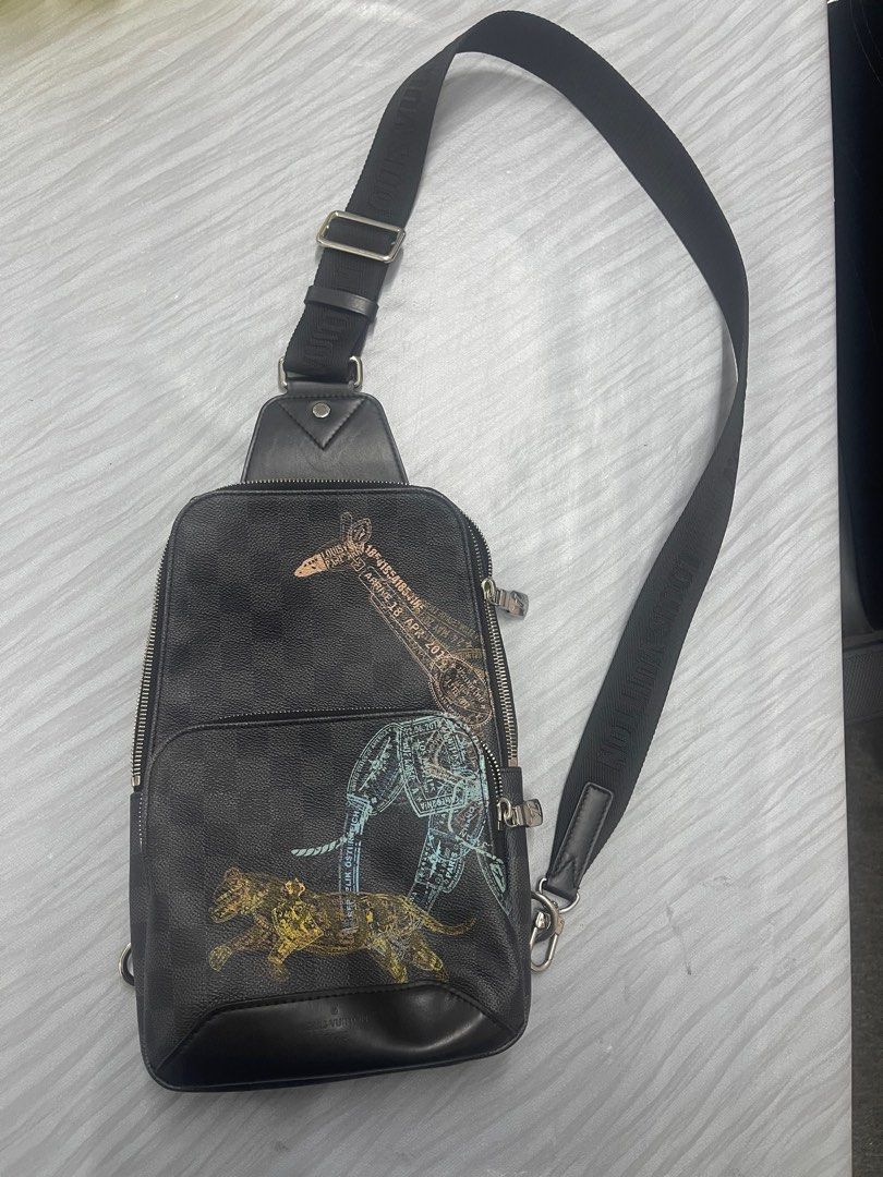 Louis Vuitton sling bag lelaki ada date code, Men's Fashion, Bags, Sling  Bags on Carousell