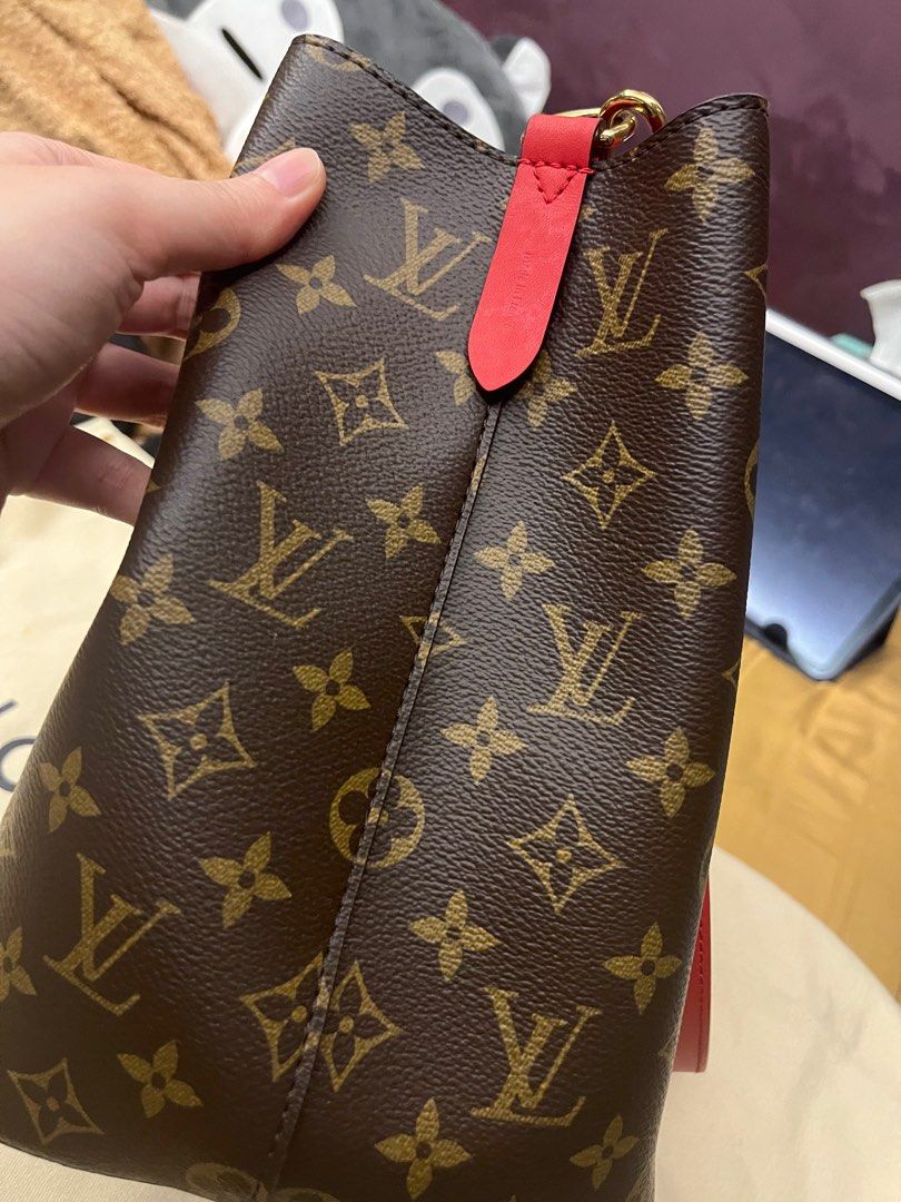 Louis Vuitton, Bags, Louis Vuitton Neo Noe Mm Mng Noir