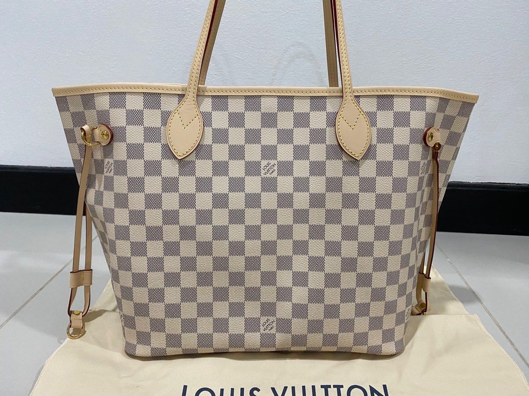 Replica Louis Vuitton Neverfull MM Bag In Damier Ebene Canvas N41358