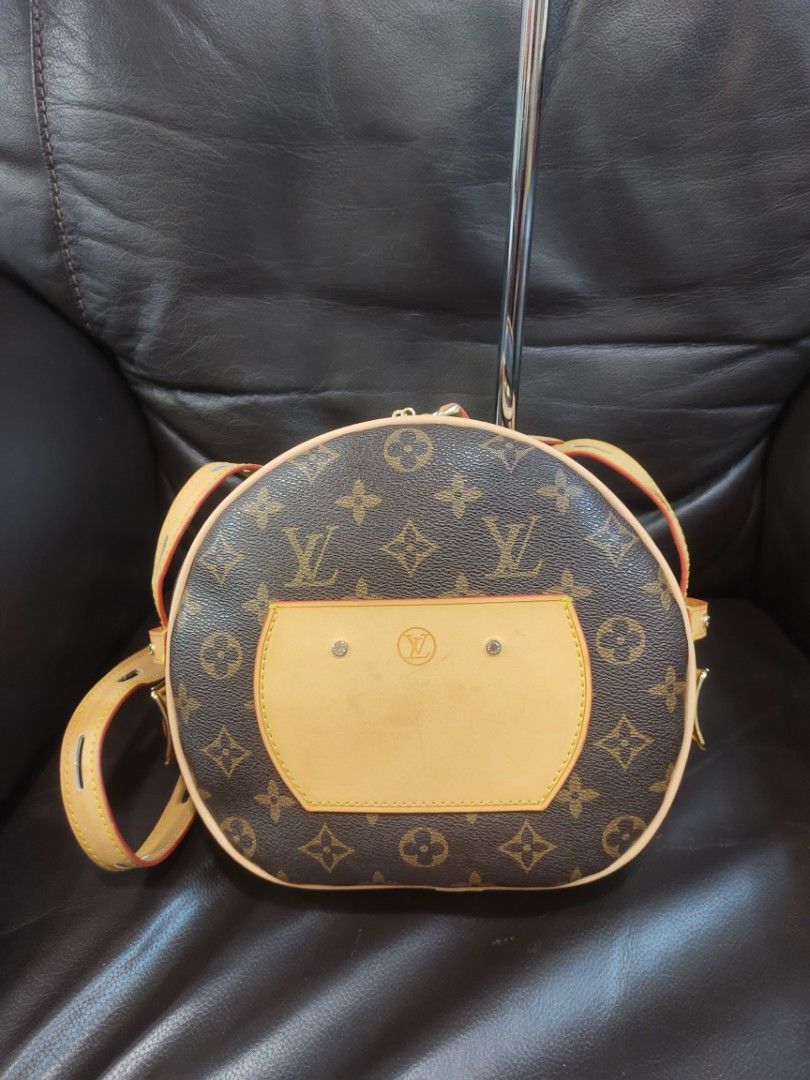Lv circle crossbody on sale bag