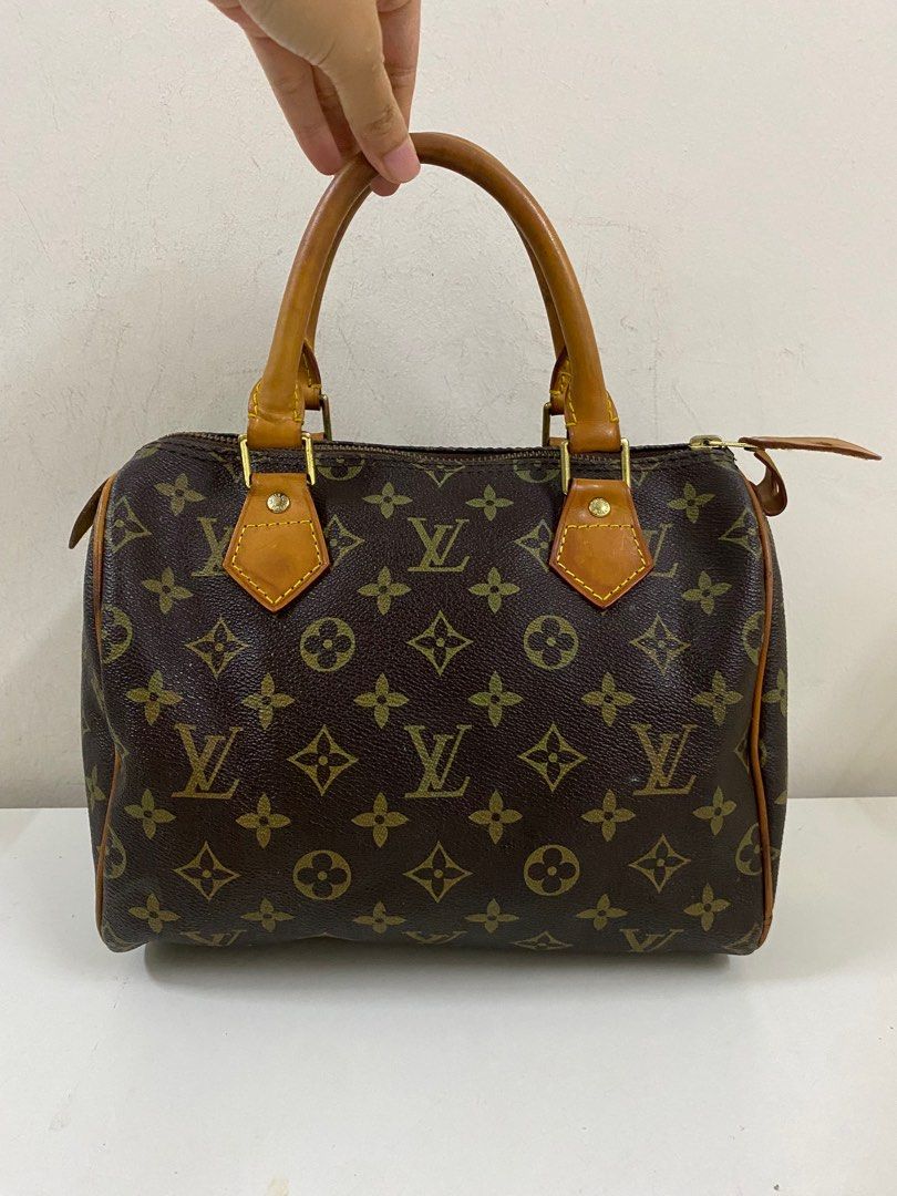 LV Speedy 25 Luxury Bags Wallets on Carousell