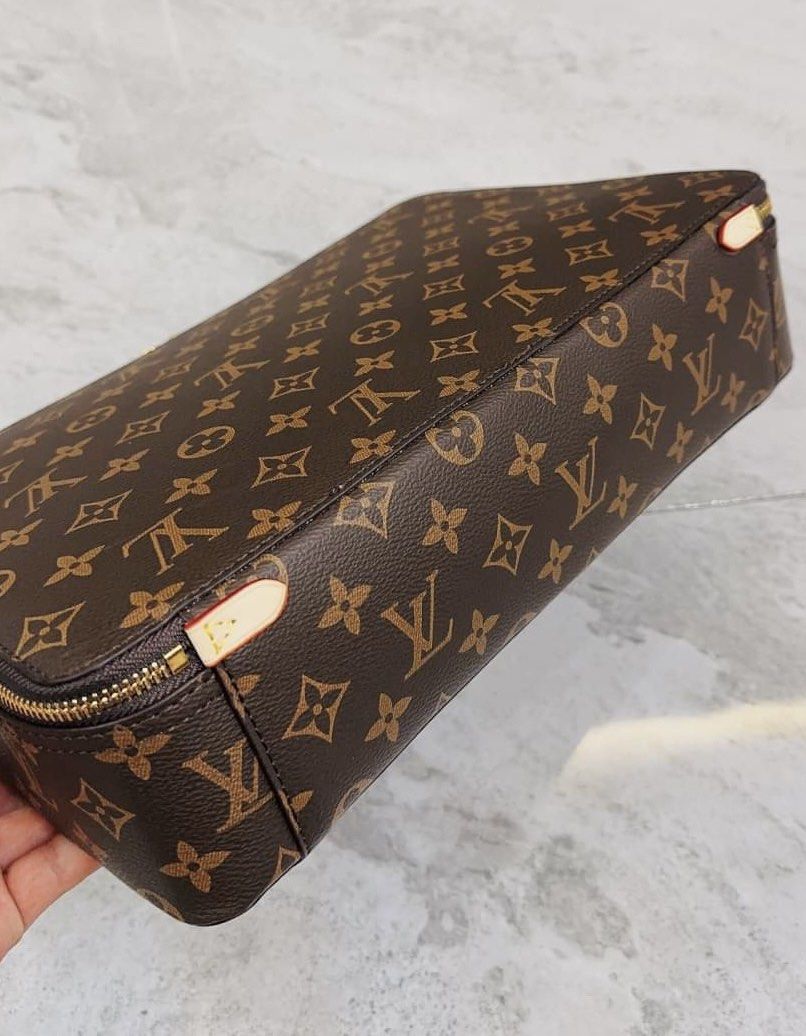 LV Travel Storage Bags, Luxury, Bags & Wallets on Carousell