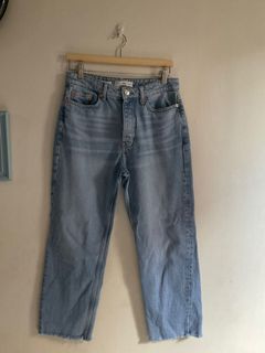 (Category: ) located in . Submitted by shop.celinee (Listing ID 1253166049, Image 1). Description: .