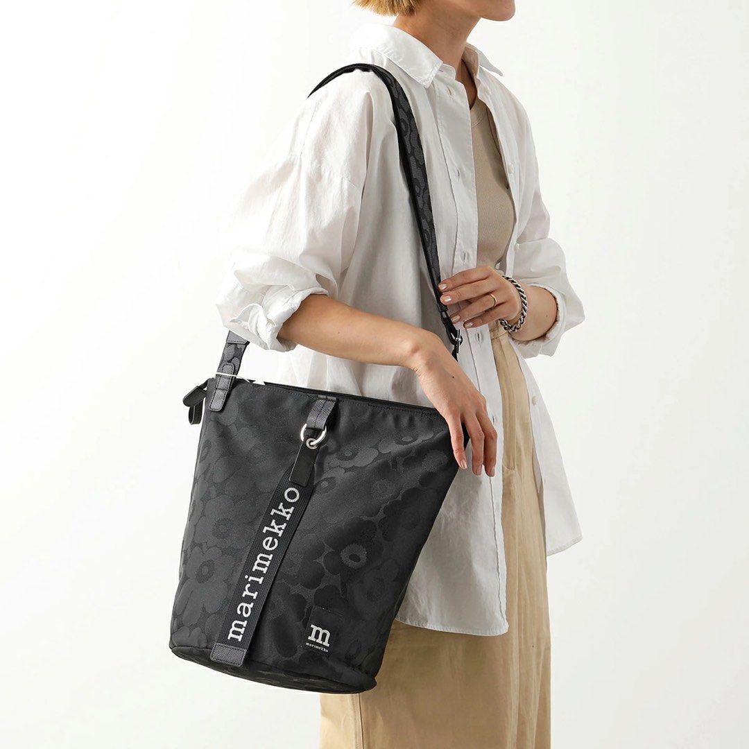 ♥️Marimekko All Day Bucket Unikko Shoulder Bag, 女裝, 手袋及銀包