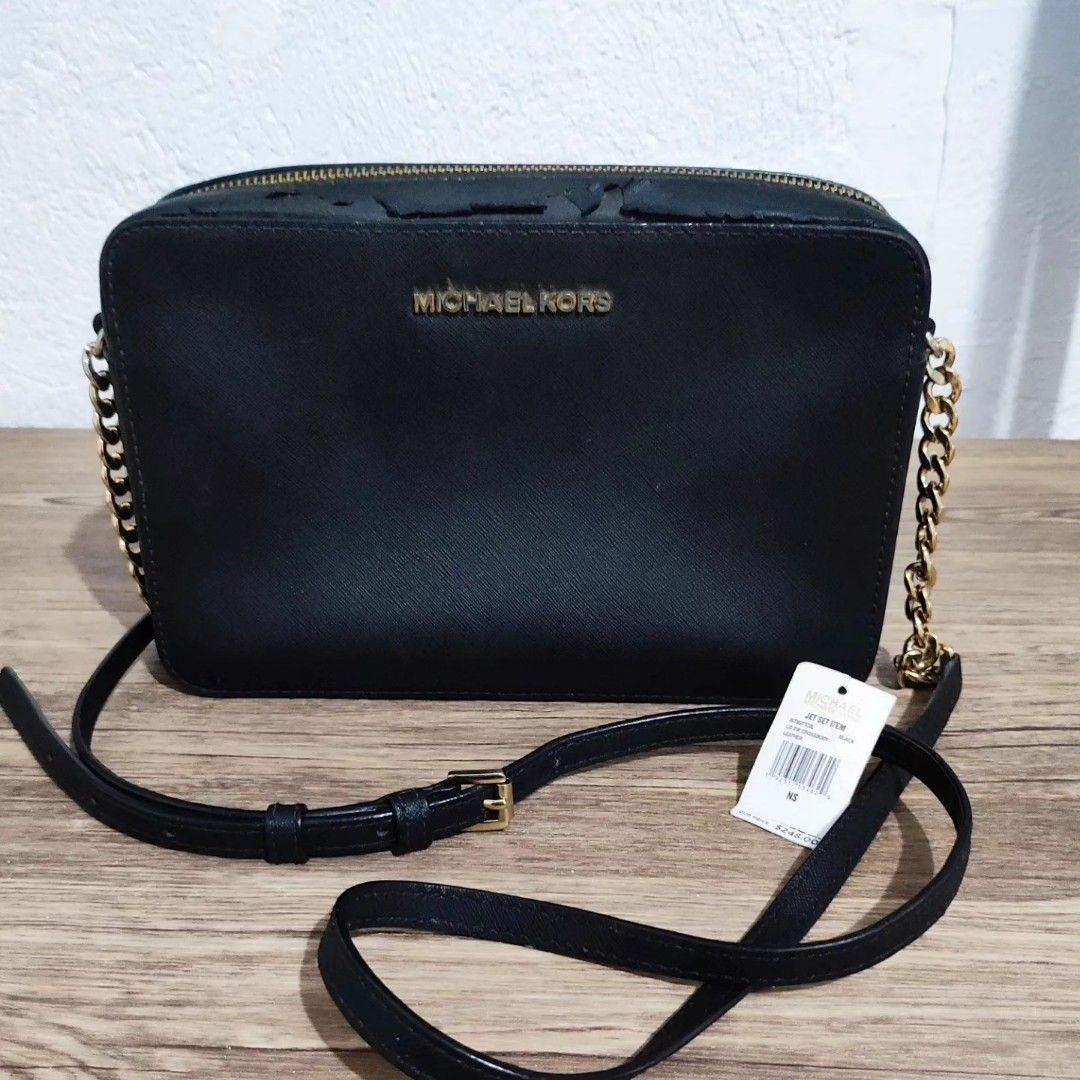 MK crossbody Bag (black), Luxury, Bags & Wallets on Carousell