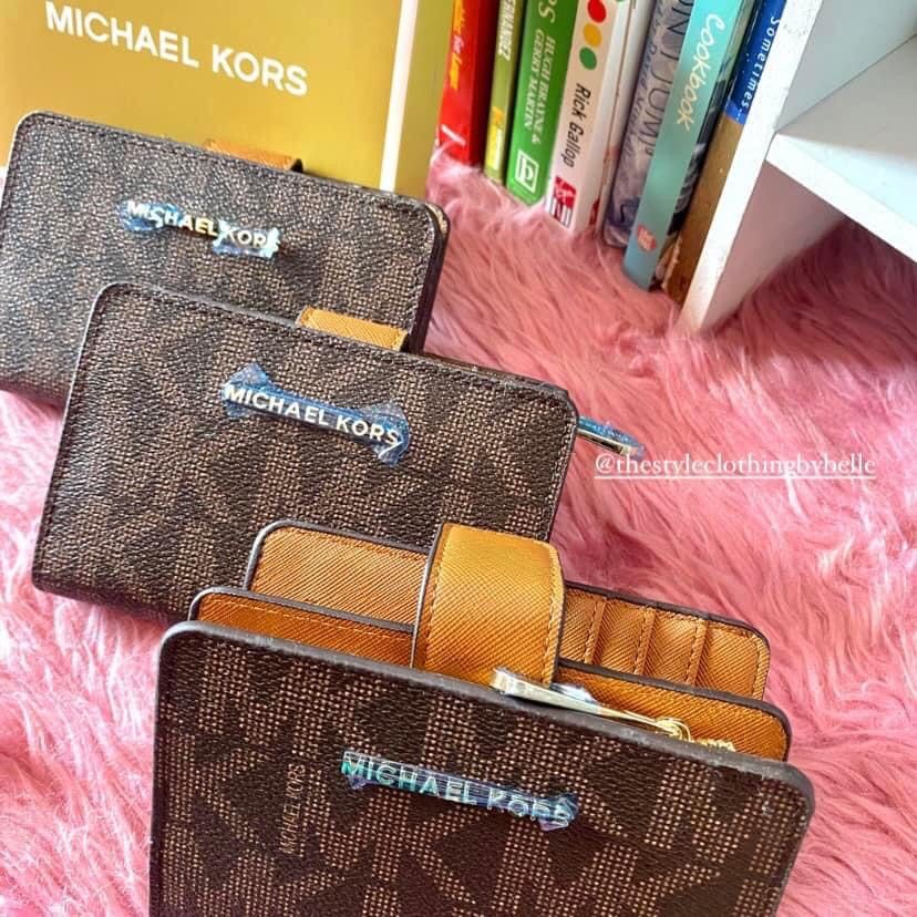 Michael kors wallet top clearance