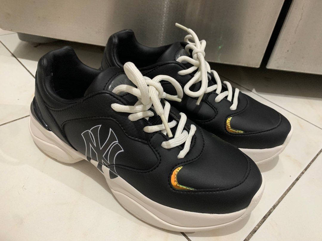 Mlb black shoes 2025
