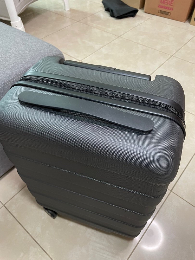 Muji Hard carryon suitcase (20L), Hobbies & Toys, Travel, Luggage on