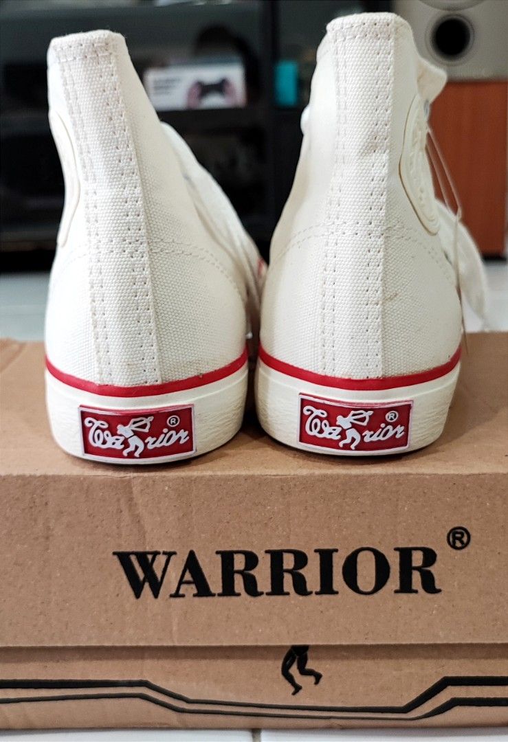 Kasut warrior discount high cut