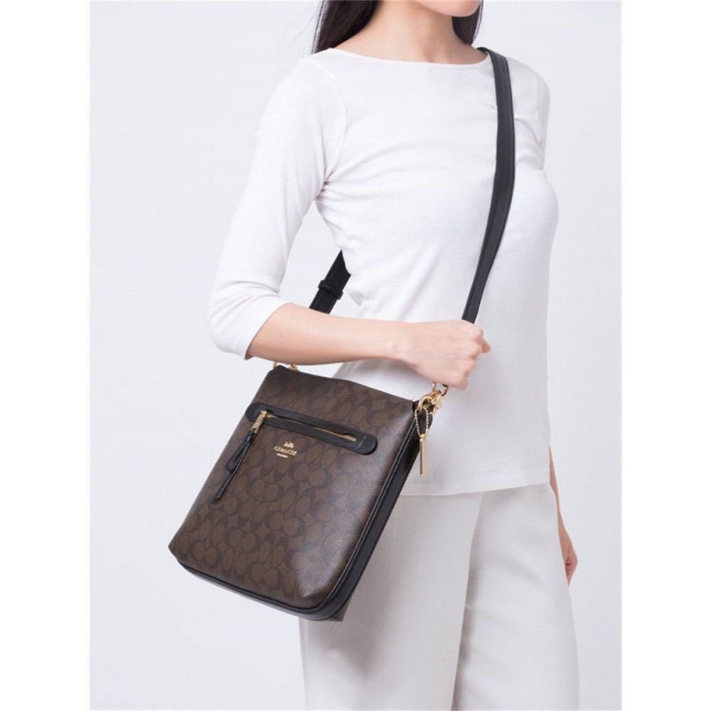 Mae crossbody store