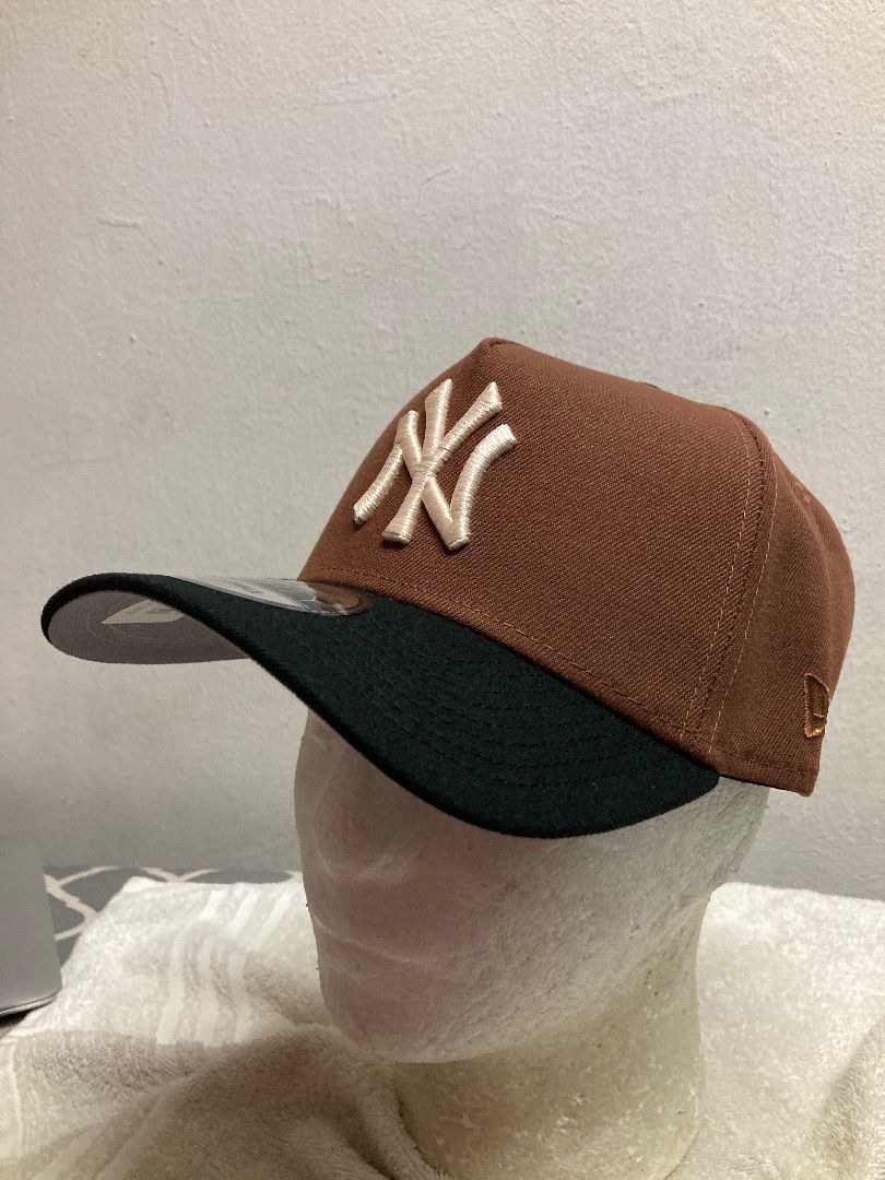 https://media.karousell.com/media/photos/products/2023/9/6/new_era_9forty_a_ny_yankees_ws_1693977138_9dba7f25_progressive