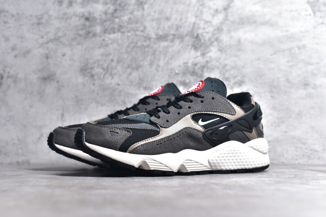 Nike air huarache best sale run sneaker