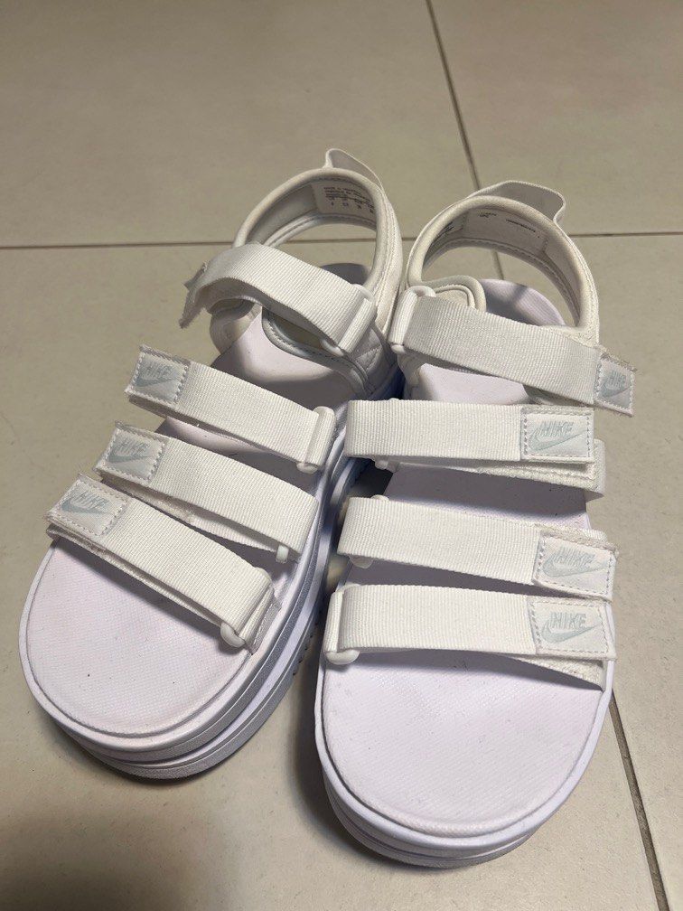 Nike 3 strap sandals clearance