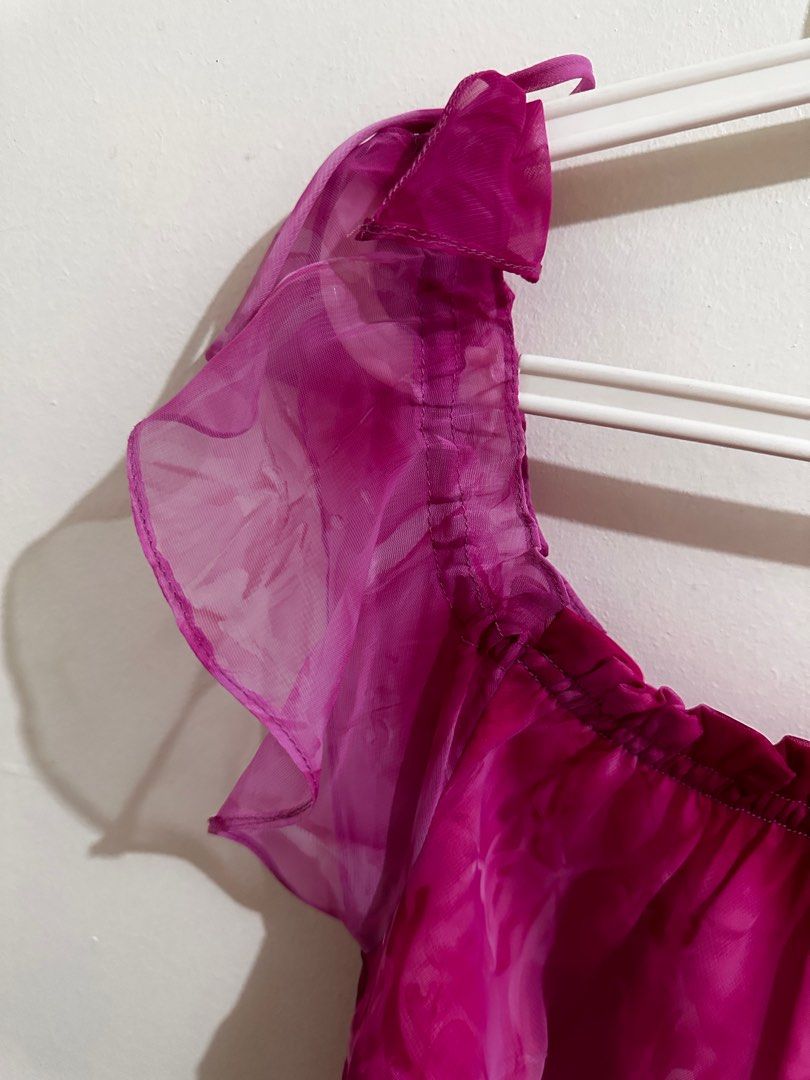 Off-shoulder Fuchsia Pink Dress (Category: Dresses) located in Bulacan. Submitted by tinparco (Listing ID 1253233056, Image 2). Description: ✨In perfect condition ✨Used only once.