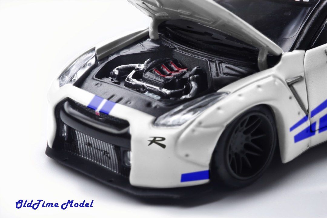 Old Time Model 1/64 LB Skyline R35 GTR White/Blue, Hobbies & Toys, Toys ...