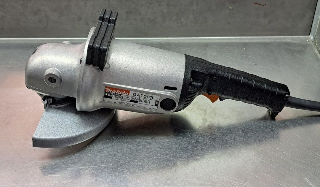 Makita ga7001 clearance