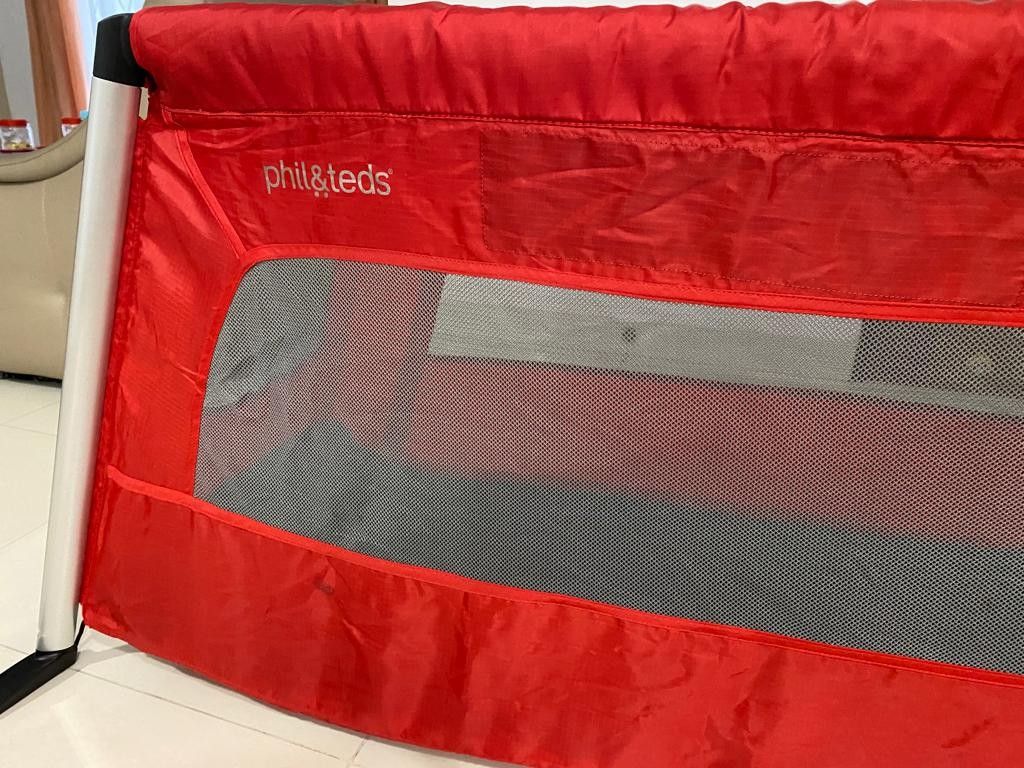 Phil and teds shop travel cot nz