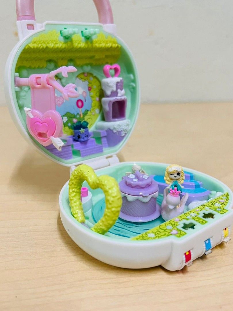 Polly Pocket Shopkins Lil Secret Mini Playset Moose