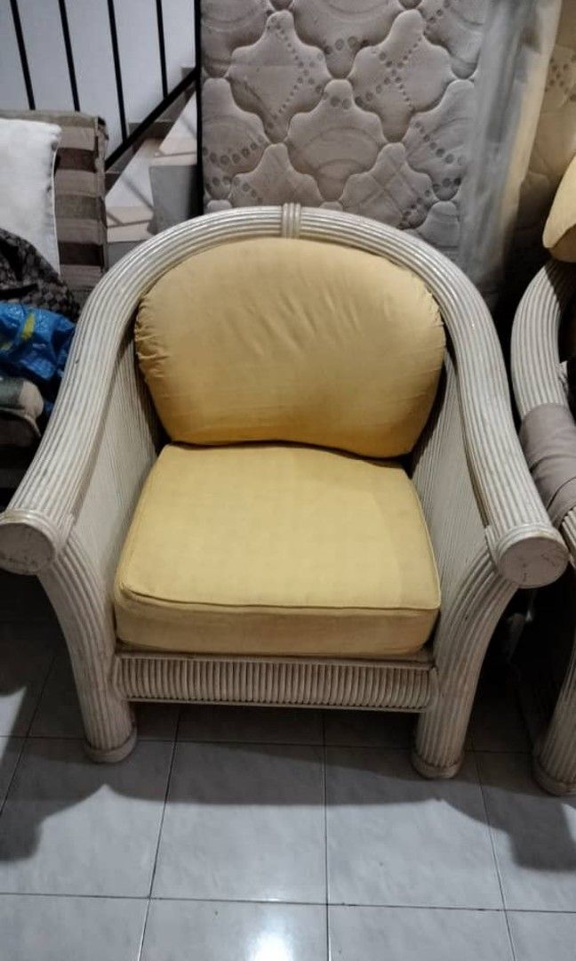 Solid Rattan sofa (Category: Chairs) located in Seri Kembangan. Submitted by refcom (Listing ID 1253166234, Image 1). Description: Solid Rattan Sofa's Can Repaint your self size . 32W" x 34"D x 30" h buy 2 nos rm 400 new cushion . collect at Taman puncak Jalil.