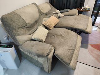 (Category: ) located in . Submitted by yanngg (Listing ID 1253270946, Image 1). Description: .