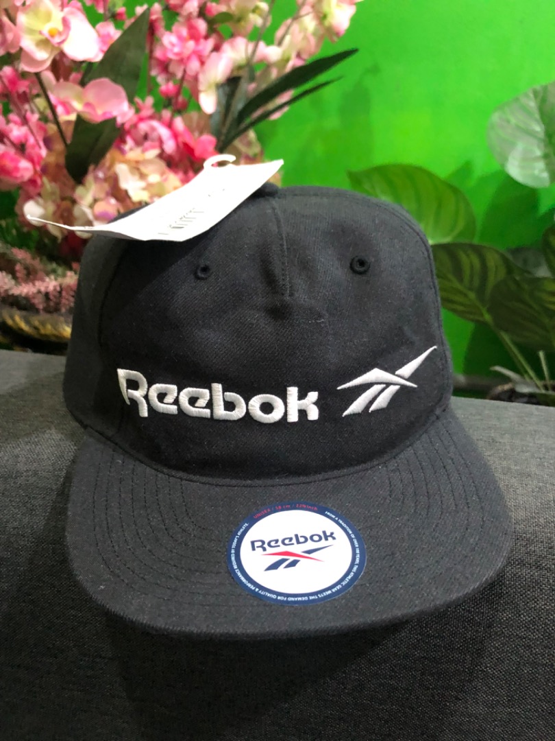 Reebok snapback best sale