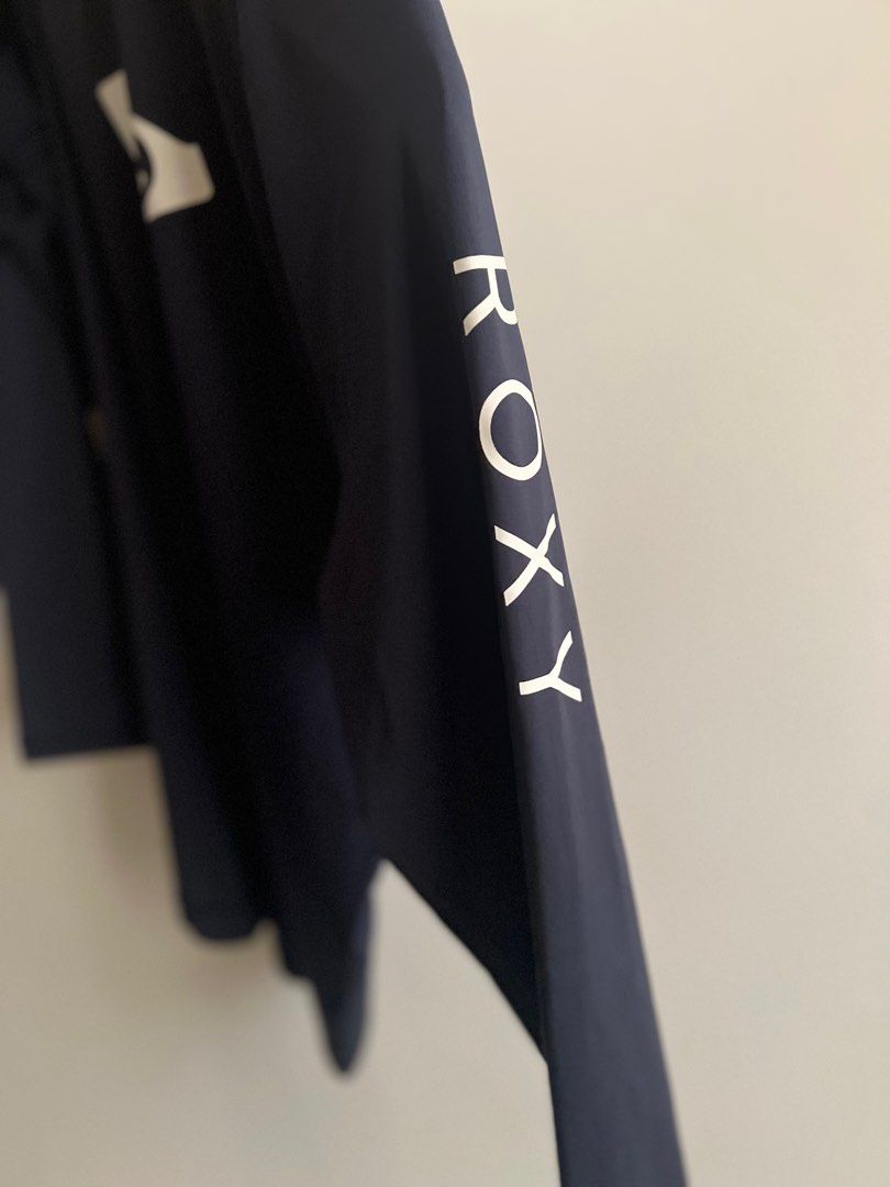 Roxy Rash Guard, Women's Fashion, Swimwear, Rash guard on Carousell