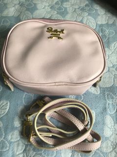 （分類：）位於 。 由 cc_kayla 提交（商品編號 1253213644，圖片 1）。簡介： 。