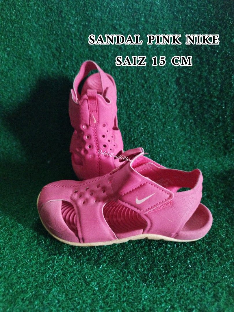 Nike top sandals pink