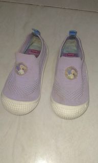 (Kategori: ) berada di . Dikirim oleh deedee456 (ID iklan 1253241205, Gambar 1). Deskripsi: .