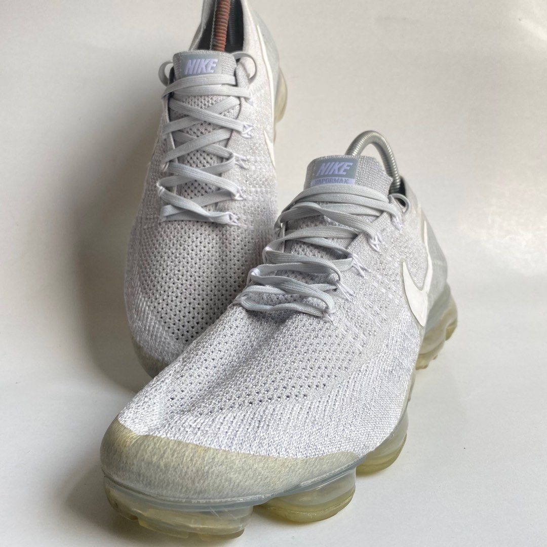 Sepatu Nike Vapormax pure platinum, Fesyen Pria, Sepatu , Sneakers di  Carousell