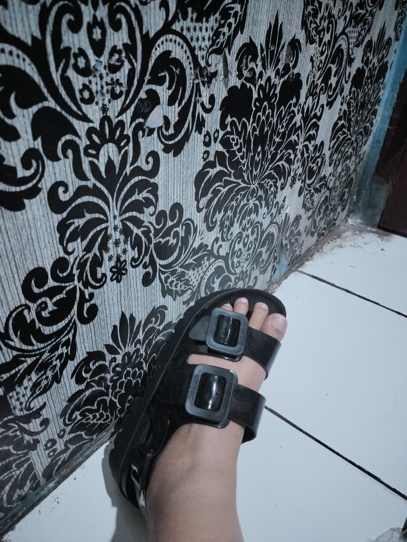Sepatu sandal monobo original Thailand lengkap plastik on Carousell