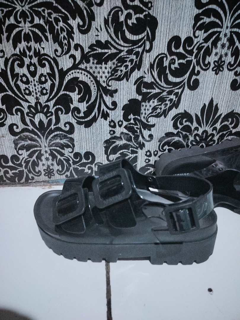 Sepatu sandal monobo original Thailand lengkap plastik on Carousell