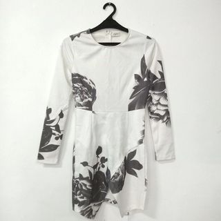 SHEINSIDE DRESS BUNGA SCUBA PUTIH HITAM LENGAN PANJANG