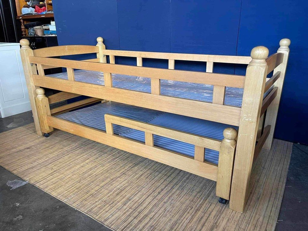 Single size double deck pull out bed Japan surplus (Category: Bed Frames & Mattresses) located in Manila. Submitted by Hezcki (Listing ID 1253197489, Image 3). Description: .