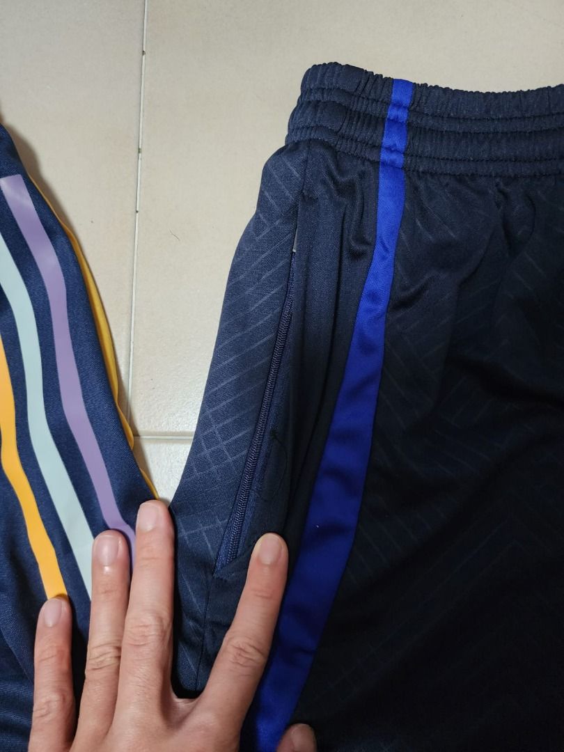 size M Football shorts with pocket zipper
