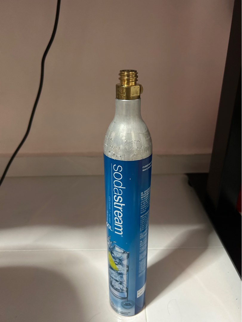 Sodastream canister (almost full), TV & Home Appliances, Kitchen