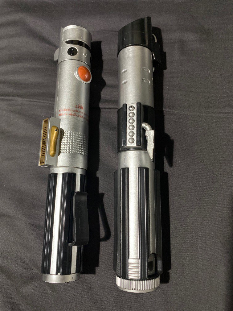 Star Wars Hasbro Retractable Lightsaber Anakin Skywalker /Rey & Darth Vader, Hobbies & Toys