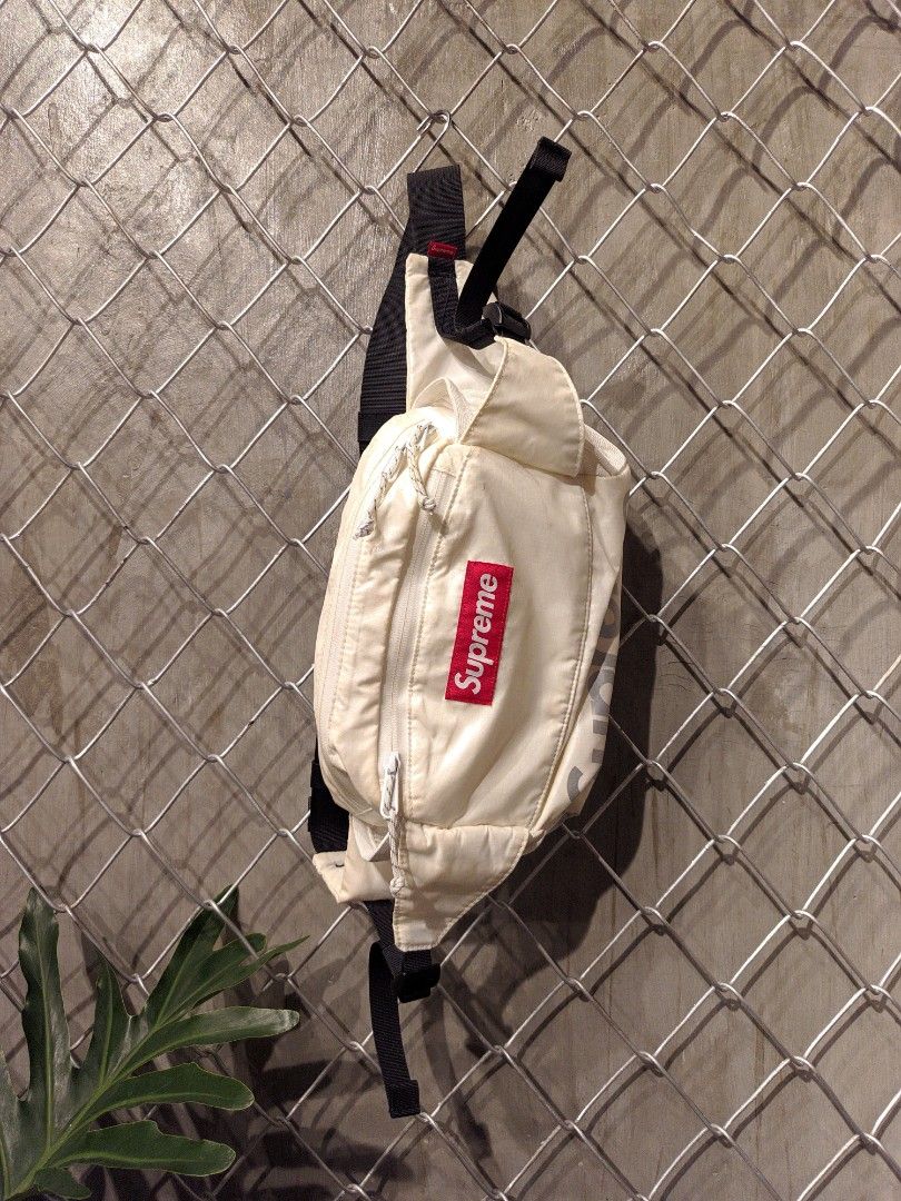 SUPREME WHITE F17 WAISTPACK Men s Fashion Bags Belt bags