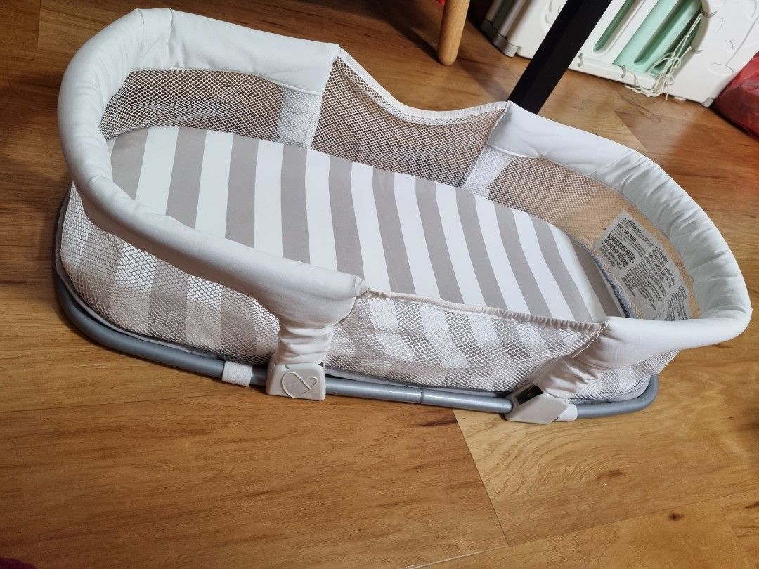 Swaddleme by your deals side bedside sleeper