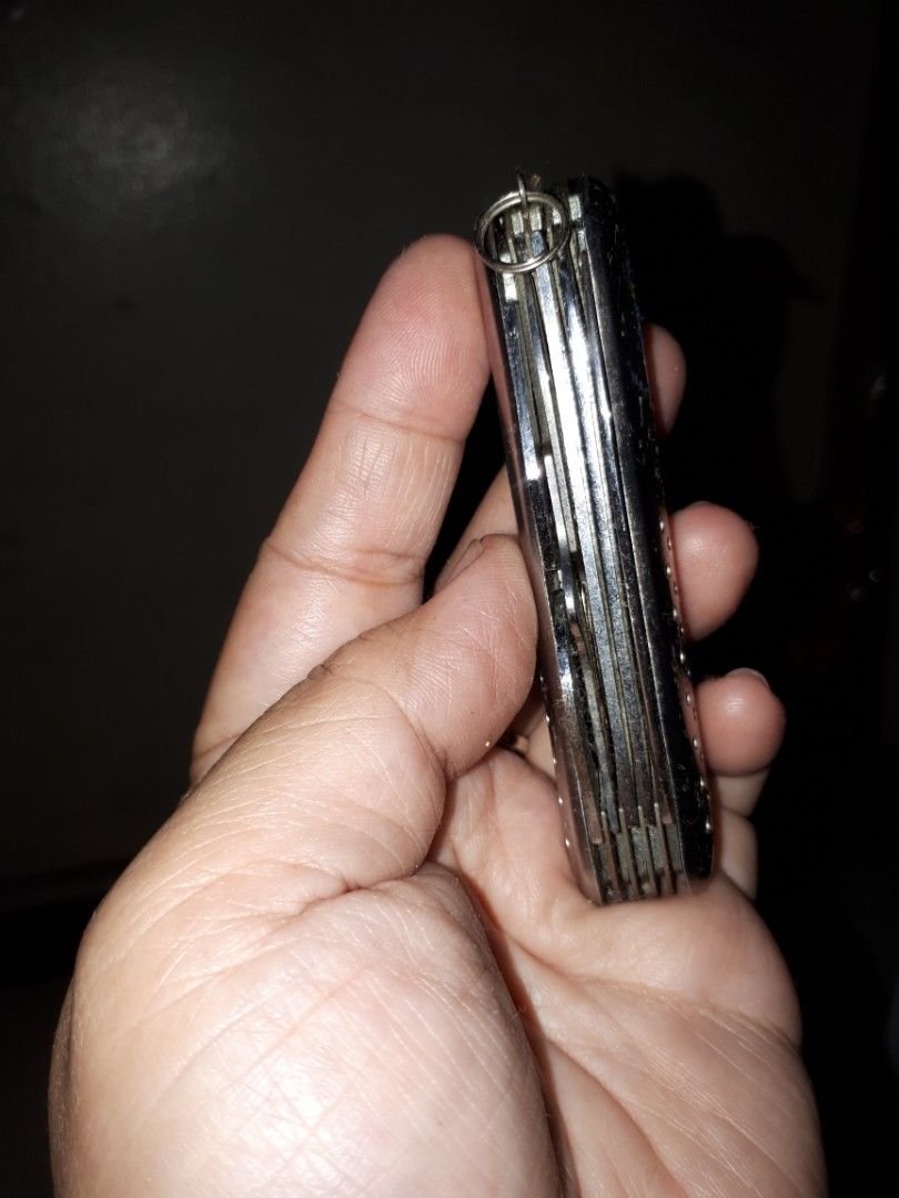Swiss knife stainless (Category: Knives & Chopping Boards) located in Quezon City. Submitted by secretluxuryshop (Listing ID 1253261881, Image 3). Description: .