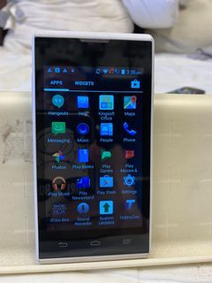 Testra Old Model Celphone, Not Openline Complete Accessories w box