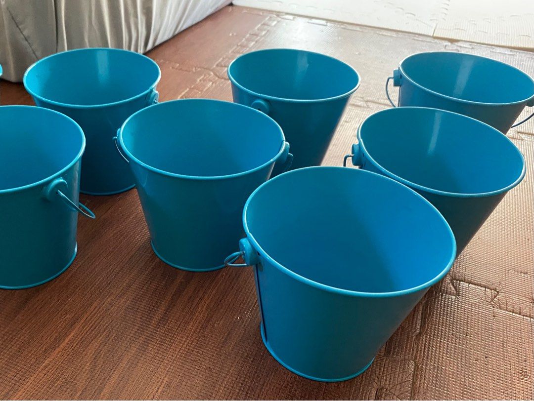 Party Favor Buckets (Category: Occasions & Party Supplies) located in Quezon City. Submitted by the.preloved.project (Listing ID 1253223753, Image 1). Description: Best for party favors and event decors 12x5cm Get all 7 for a marked down price! (each bucket was bought for 140) .