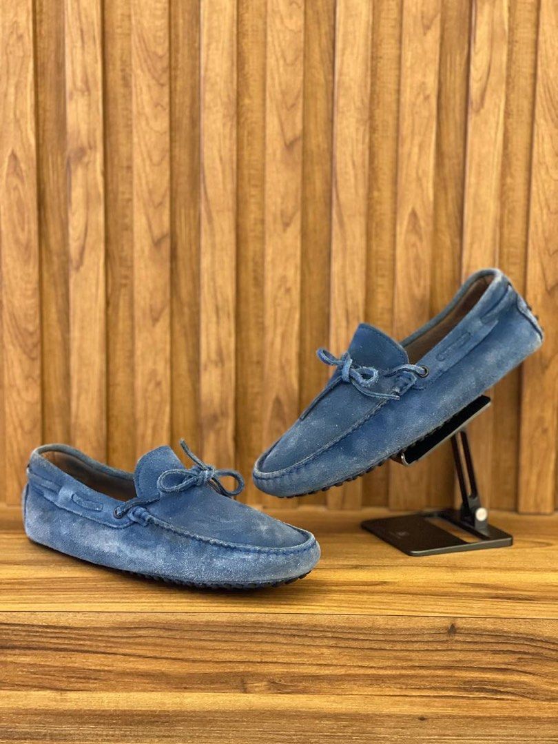 Tods loafers price best sale