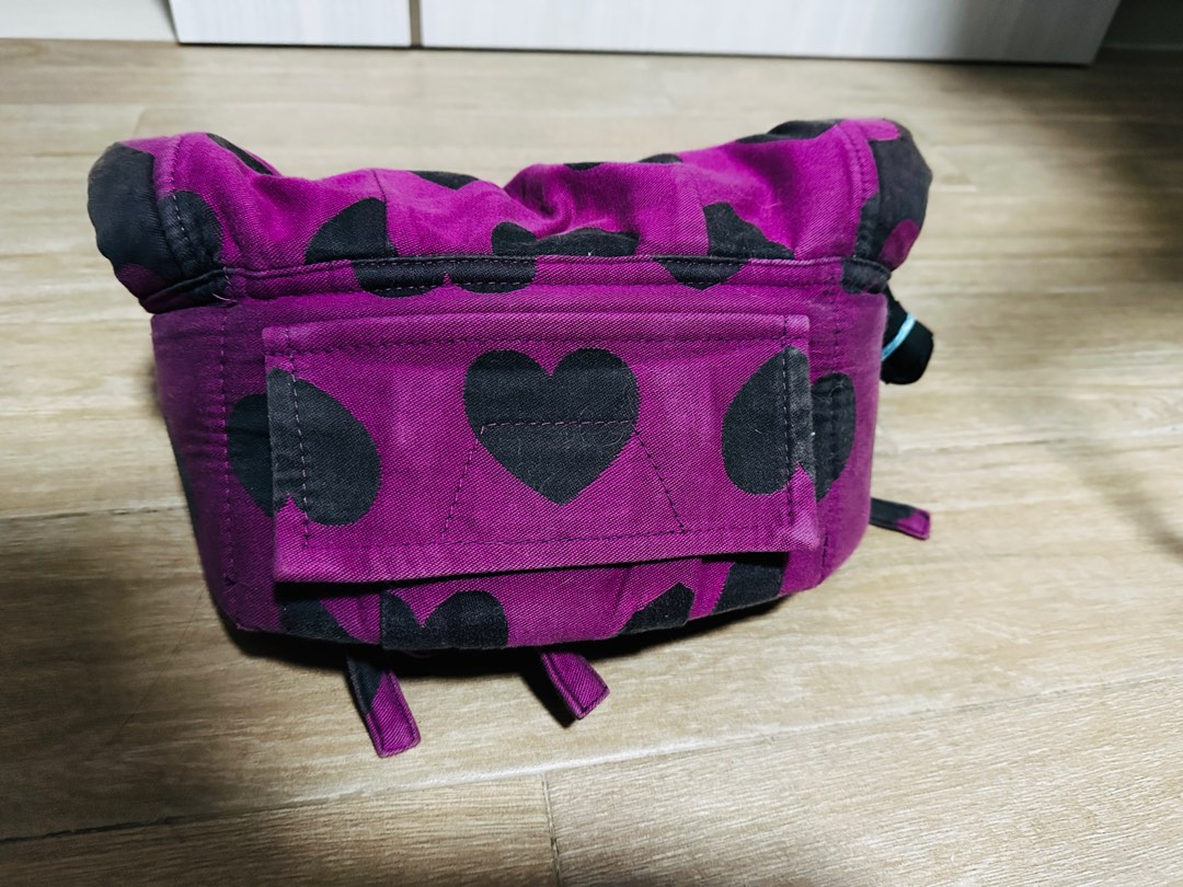 Tula standard carrier, Babies & Kids, Going Out, Carriers & Slings on