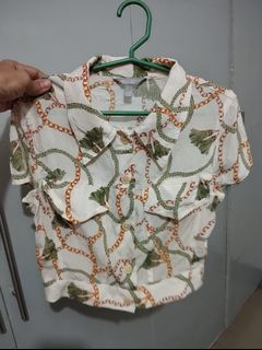 Urban Revivo Buttoned Top