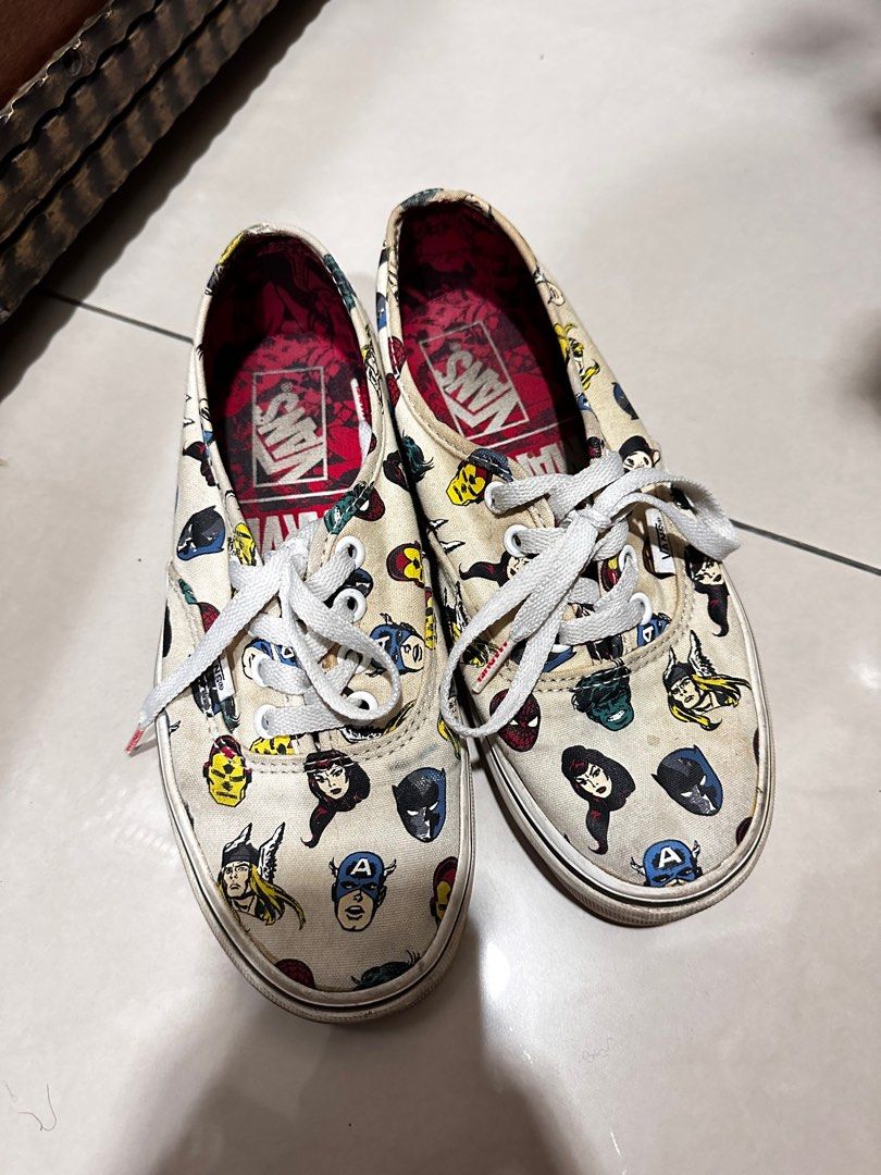Vans marvel heads store shoes