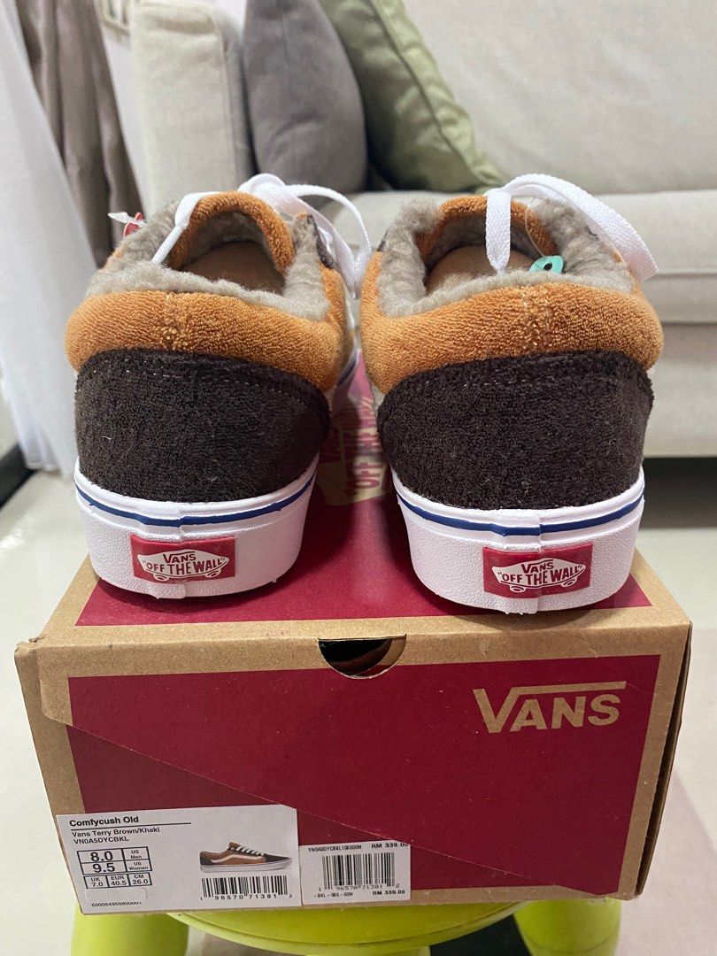 Furry 2025 brown vans