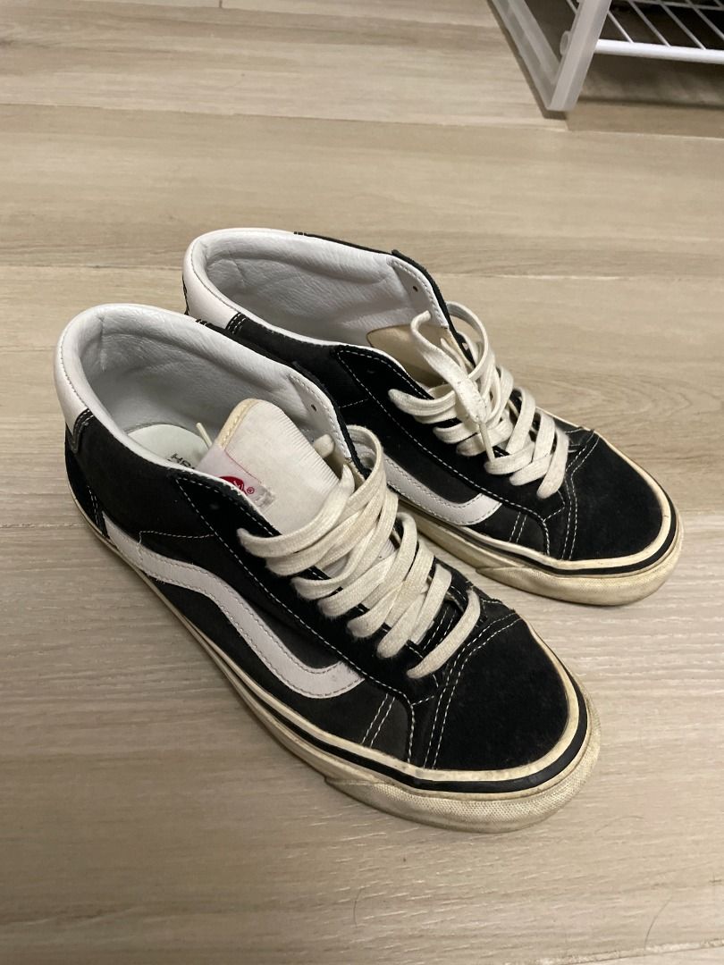 vans mid dx